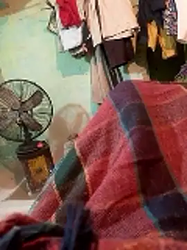 Snapshot of CUTE-004 chatting on 01/11/26, 06:57 CUTE-004 online show from 01/11/26, 06:57