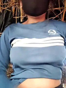 Snapshot of Janvi_Jaitly chatting on 02/25/26, 02:10 Janvi Jaitly online show from 02/25/26, 02:10