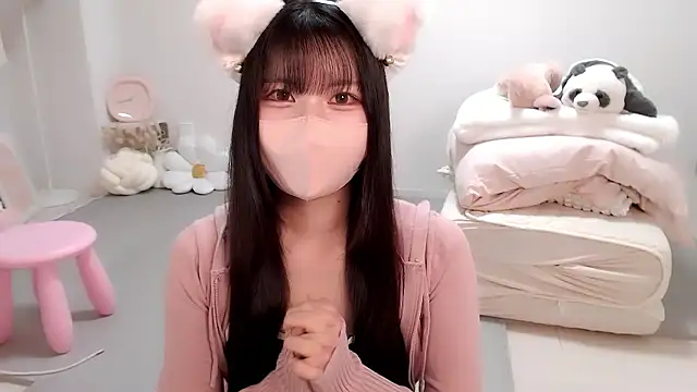 moka-neko online show from 09/23/25, 12:08