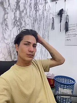 Snapshot of StevenHumps chatting on 10/23/25, 02:55 StevenHumps online show from 10/23/25, 02:55