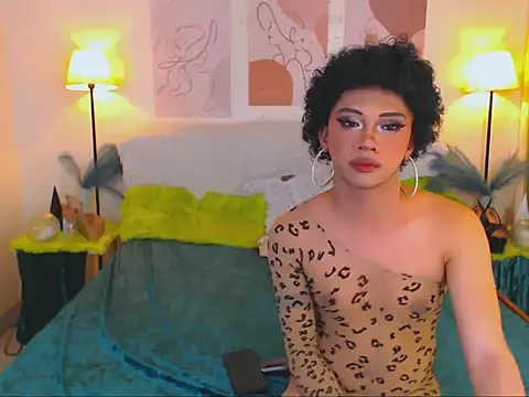 Alluring Carmela online show from 12/01/25, 09:20