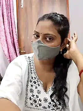 Kajal-baby07 online show from 05/02/26, 11:21