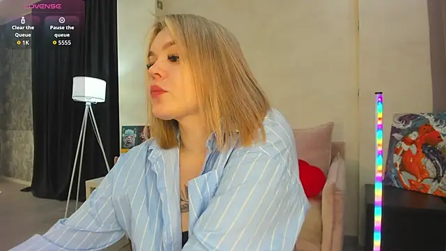 Jerry-Hall online show from 02/13/26, 01:01