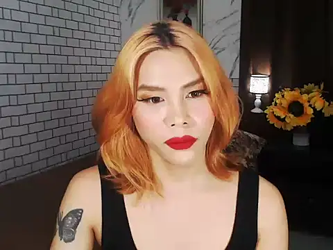 Snapshot of BigAssAlexa chatting on 09/25/25, 11:14 BigAssAlexa online show from 09/25/25, 11:14