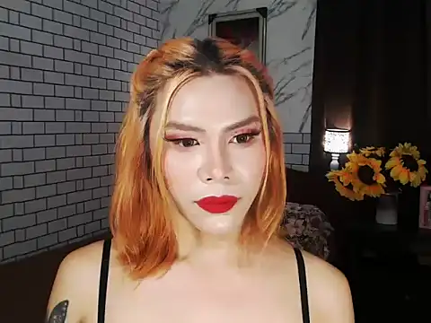 Snapshot of BigAssAlexa chatting on 10/01/25, 05:30 BigAssAlexa online show from 10/01/25, 05:30