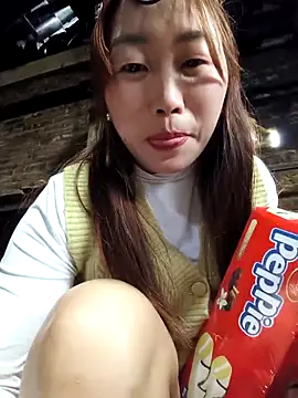 siki-00 online show from 02/18/26, 02:40