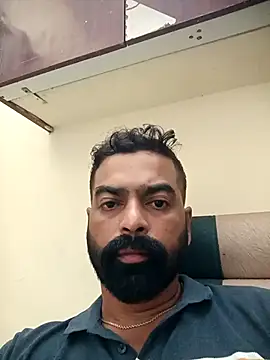 Snapshot of demon_royal chatting on 10/06/25, 04:59 demon royal online show from 10/06/25, 04:59