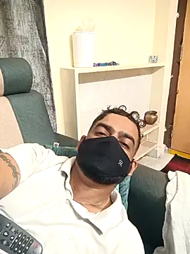 Snapshot of demon_royal chatting on 10/07/25, 07:44 demon royal online show from 10/07/25, 07:44