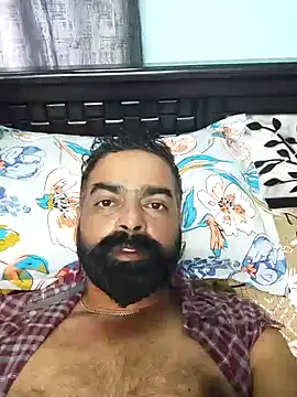 Snapshot of demon_royal chatting on 10/26/25, 10:10 demon royal online show from 10/26/25, 10:10