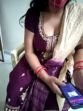 Snapshot of your_favourite_bhabhi chatting on 10/27/25, 06:28 your favourite bhabhi online show from 10/27/25, 06:28