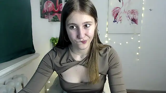 Snapshot of Milka_kamila chatting on 10/22/25, 12:16 Milka kamila online show from 10/22/25, 12:16