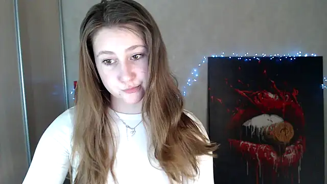 Snapshot of Milka_kamila chatting on 03/26/26, 02:33 Milka kamila online show from 03/26/26, 02:33