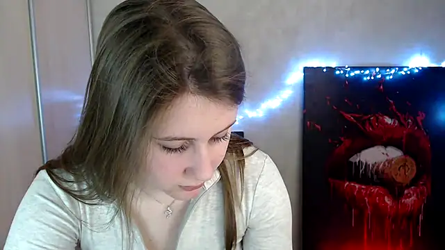Snapshot of Milka_kamila chatting on 03/29/26, 01:33 Milka kamila online show from 03/29/26, 01:33