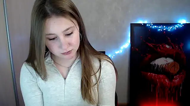 Snapshot of Milka_kamila chatting on 04/09/26, 12:43 Milka kamila online show from 04/09/26, 12:43
