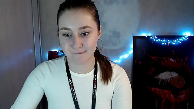 Snapshot of Milka_kamila chatting on 04/16/26, 12:17 Milka kamila online show from 04/16/26, 12:17