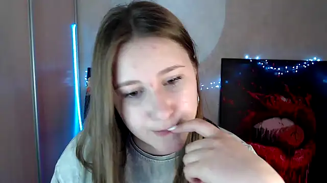 Snapshot of Milka_kamila chatting on 04/23/26, 11:31 Milka kamila online show from 04/23/26, 11:31