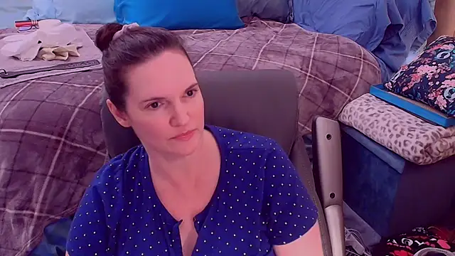 ninajaymes online show from 12/16/25, 11:54