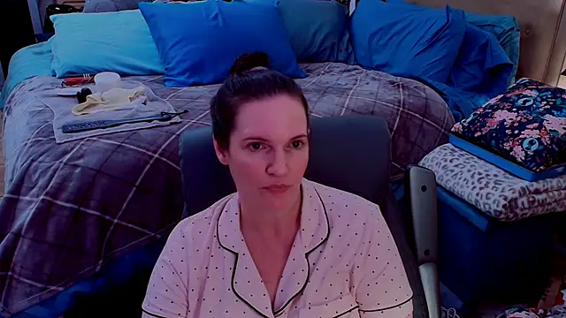 ninajaymes online show from 05/18/26, 11:32