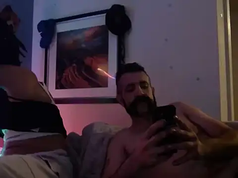 Snapshot of Longdongsilver_323 chatting on 09/27/25, 07:13 Longdongsilver 323 online show from 09/27/25, 07:13