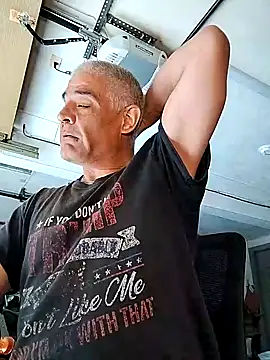 Snapshot of orcajaws52 chatting on 09/09/25, 02:27 orcajaws52 online show from 09/09/25, 02:27