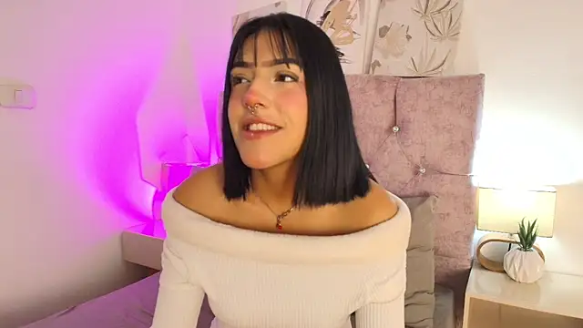 Dulce Bella  online show from 02/06/26, 04:06