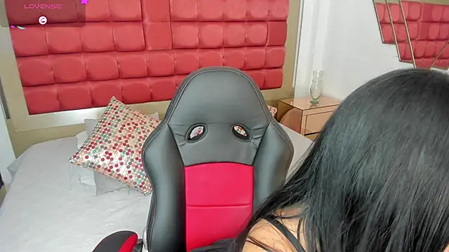 AvaScott  online show from 03/15/26, 12:05