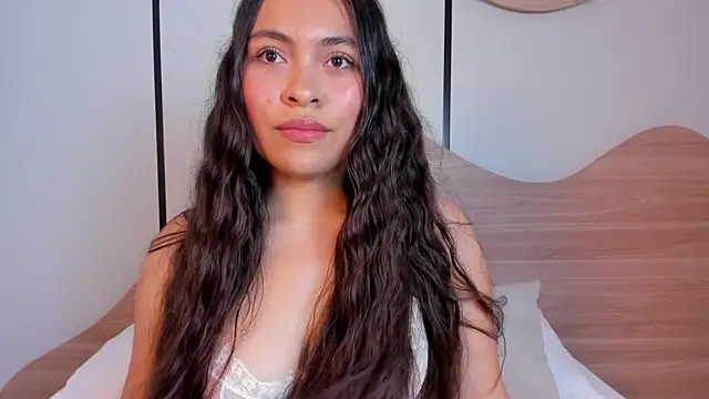 allie bruce online show from 09/16/25, 02:12