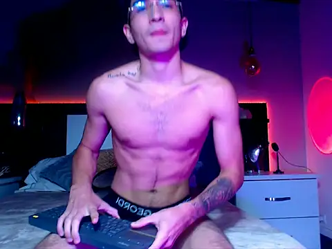 eriikjoness online show from 10/16/25, 06:03