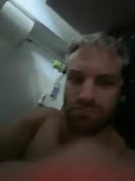 TheKevinboy online show from 05/08/26, 04:18
