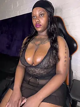 QUEEN NOBUHLE 777 online show from 02/02/26, 10:41