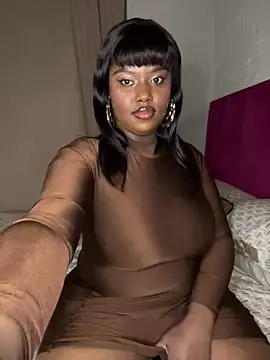 Snapshot of QUEEN_NOBUHLE_777 chatting on 05/04/26, 11:34 QUEEN NOBUHLE 777 online show from 05/04/26, 11:34