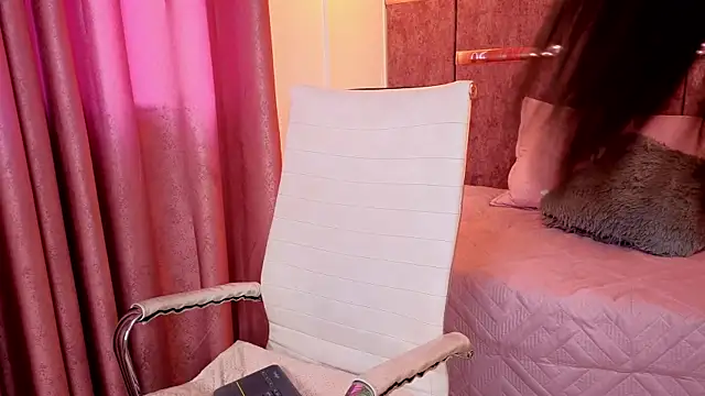 Snapshot of 1Anya chatting on 09/25/25, 08:34 1Anya online show from 09/25/25, 08:34