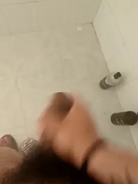 Snapshot of pitoduroparati chatting on 11/28/25, 02:25 pitoduroparati online show from 11/28/25, 02:25