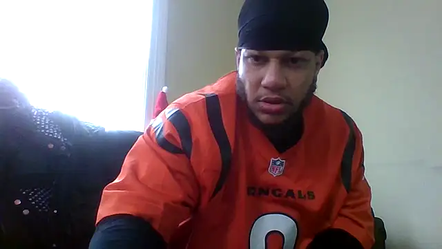 Snapshot of Sexdemonfrfr chatting on 11/09/25, 05:11 Sexdemonfrfr online show from 11/09/25, 05:11