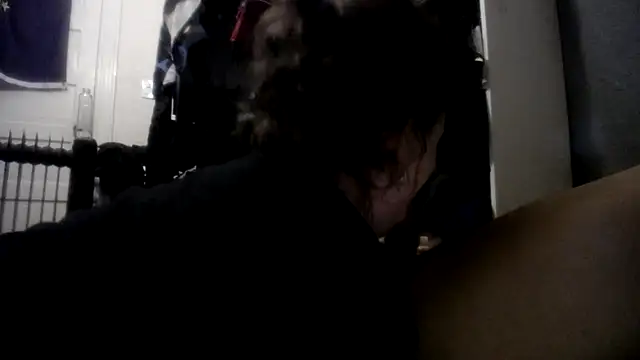 Snapshot of Sexdemonfrfr chatting on 03/16/26, 04:07 Sexdemonfrfr online show from 03/16/26, 04:07