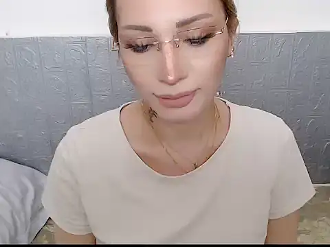 Snapshot of toni_0601 chatting on 02/03/25, 06:24 toni 0601 online show from 02/03/25, 06:24