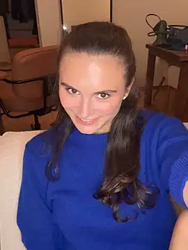 Snapshot of SophiiaStarr chatting on 09/27/25, 07:52 SophiiaStarr online show from 09/27/25, 07:52