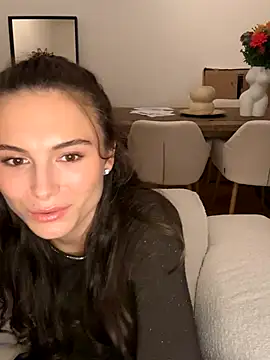 SophiiaStarr online show from 10/24/25, 05:42