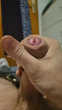 Snapshot of LAB_Secret chatting on 02/12/26, 06:14 LAB Secret online show from 02/12/26, 06:14