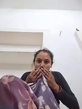 Sonam shinde online show from 06/18/26, 08:13