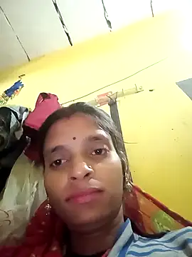 Snapshot of Punam_jindal chatting on 12/18/25, 03:01 Punam jindal online show from 12/18/25, 03:01