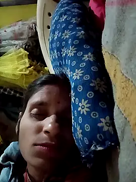 Snapshot of Punam_jindal chatting on 12/18/25, 03:07 Punam jindal online show from 12/18/25, 03:07