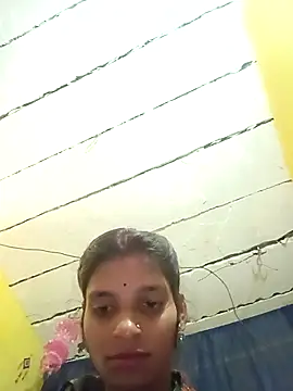 Snapshot of Punam_jindal chatting on 12/23/25, 03:59 Punam jindal online show from 12/23/25, 03:59