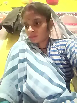 Snapshot of Punam_jindal chatting on 01/12/26, 02:44 Punam jindal online show from 01/12/26, 02:44