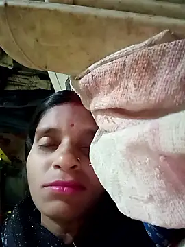 Snapshot of Punam_jindal chatting on 01/19/26, 04:00 Punam jindal online show from 01/19/26, 04:00