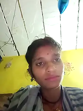 Snapshot of Punam_jindal chatting on 02/04/26, 12:05 Punam jindal online show from 02/04/26, 12:05