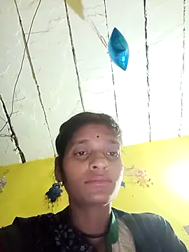 Snapshot of Punam_jindal chatting on 02/09/26, 11:20 Punam jindal online show from 02/09/26, 11:20