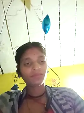 Snapshot of Punam_jindal chatting on 02/14/26, 03:42 Punam jindal online show from 02/14/26, 03:42