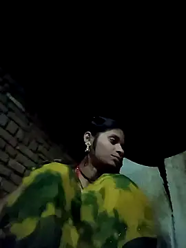 Snapshot of Punam_jindal chatting on 02/15/26, 02:03 Punam jindal online show from 02/15/26, 02:03