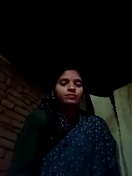 Snapshot of Punam_jindal chatting on 02/17/26, 12:56 Punam jindal online show from 02/17/26, 12:56